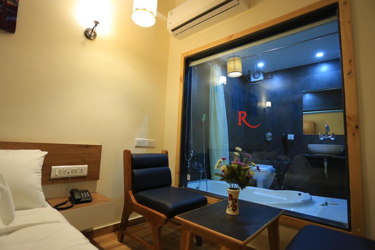 The Grand Raveta Hotel Patan  Exterior photo